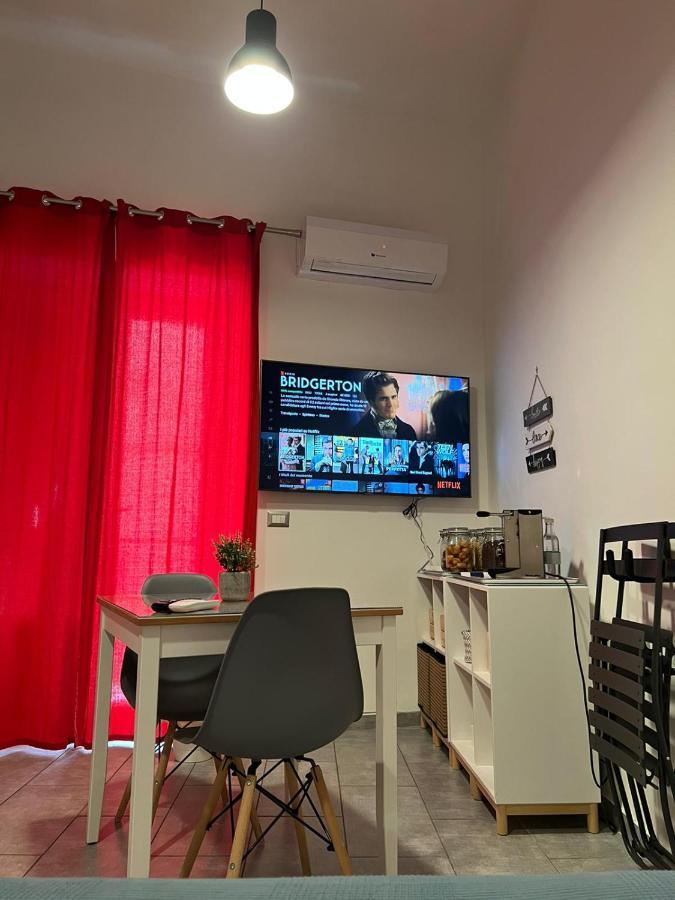 Punto Feliz Holiday House Apartment เนเปิลส์ ภายนอก รูปภาพ